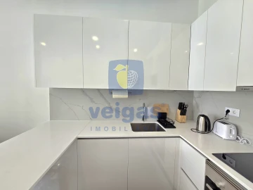 Apartamento T1 para Arrendamento em Arroios