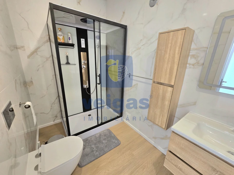 Apartamento T1 para Arrendamento em Arroios Foto 12