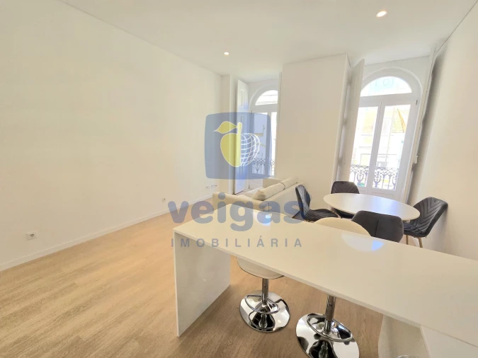 Apartamento T1 para Arrendamento em Arroios Foto 2