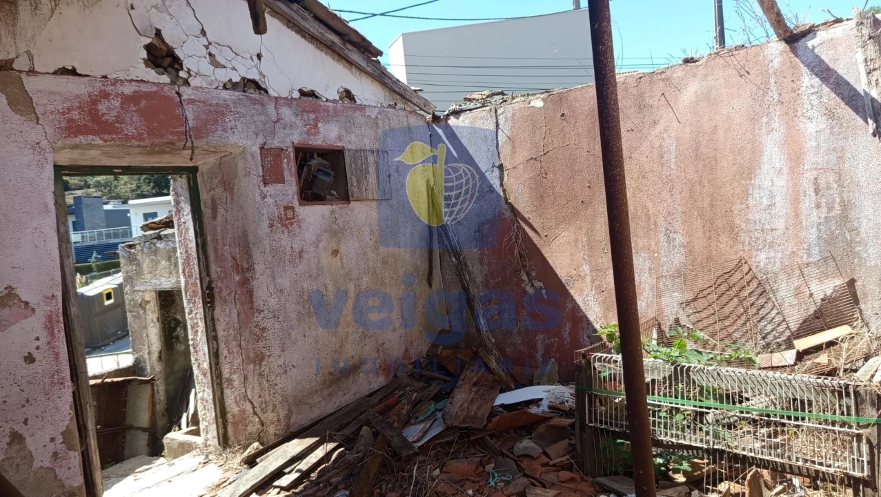Terreno para Venda em Venda do Pinheiro e Santo Estêvão das Galés Foto 17
