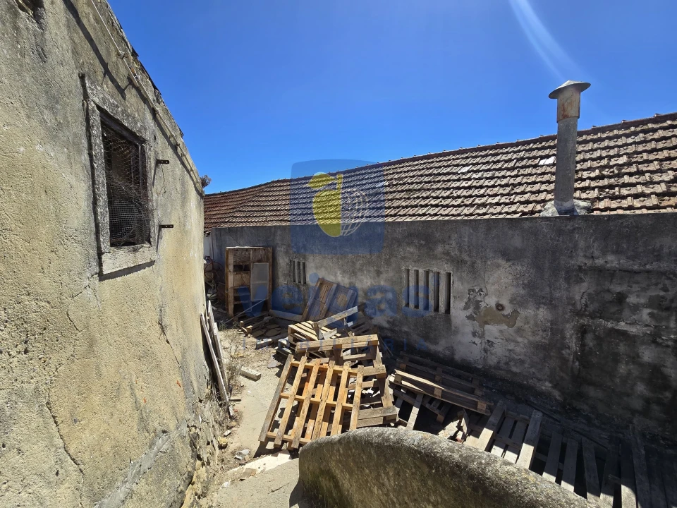 Terreno para Venda em Venda do Pinheiro e Santo Estêvão das Galés Foto 22