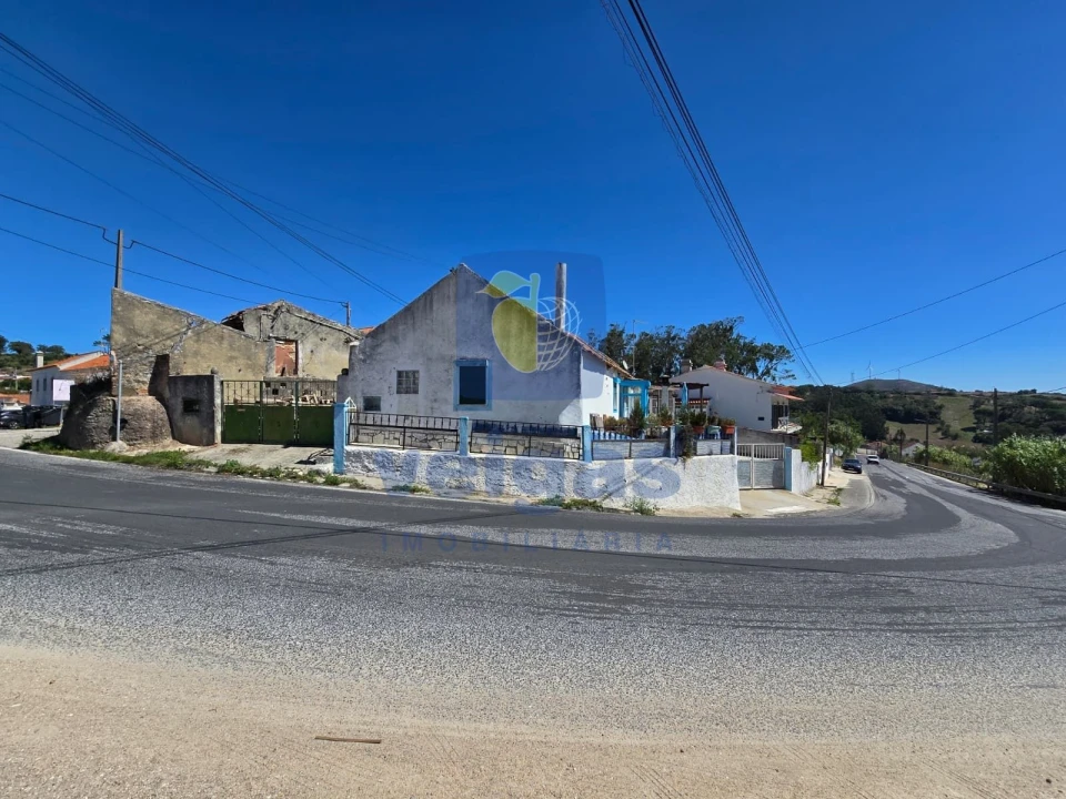 Terreno para Venda em Venda do Pinheiro e Santo Estêvão das Galés Foto 14