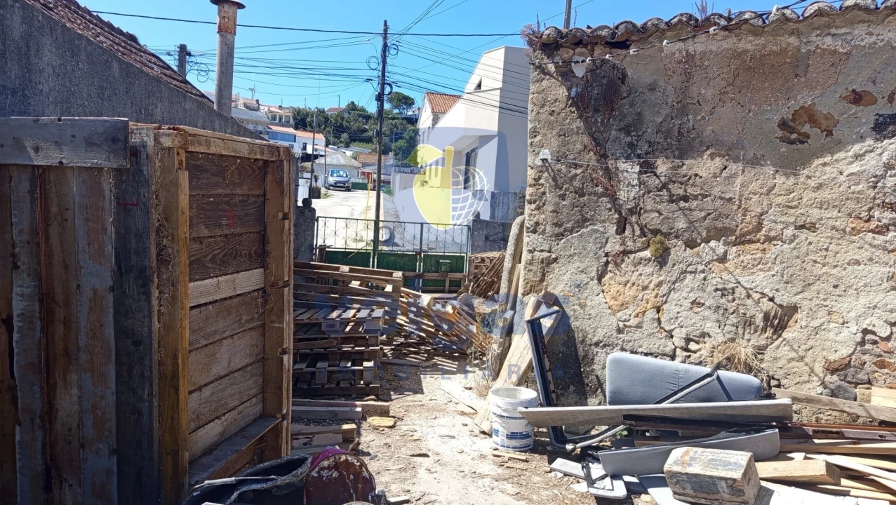 Terreno para Venda em Venda do Pinheiro e Santo Estêvão das Galés Foto 18