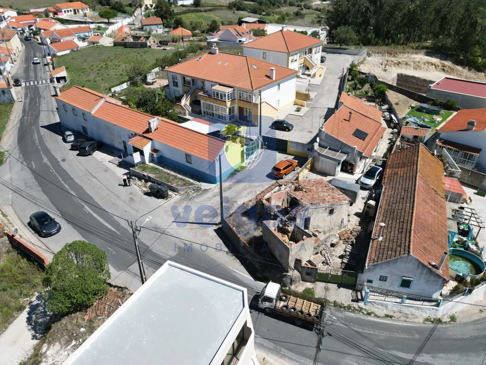 Terreno para Venda em Venda do Pinheiro e Santo Estêvão das Galés Foto 5