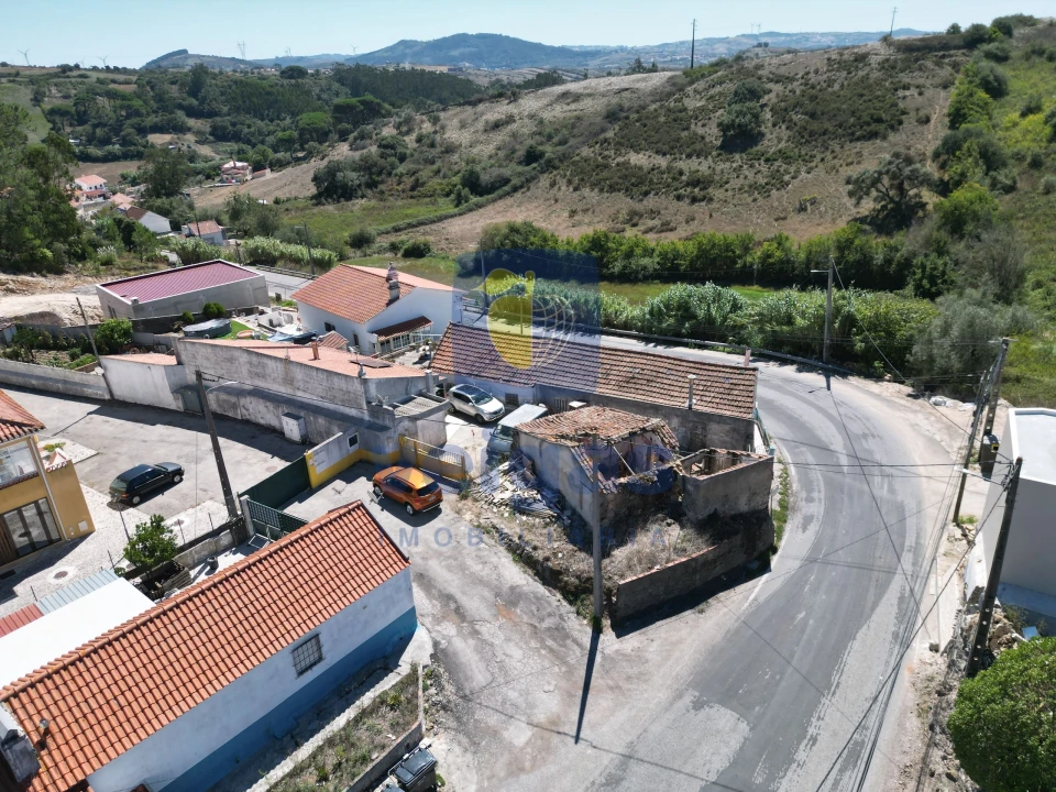 Terreno para Venda em Venda do Pinheiro e Santo Estêvão das Galés Foto 6