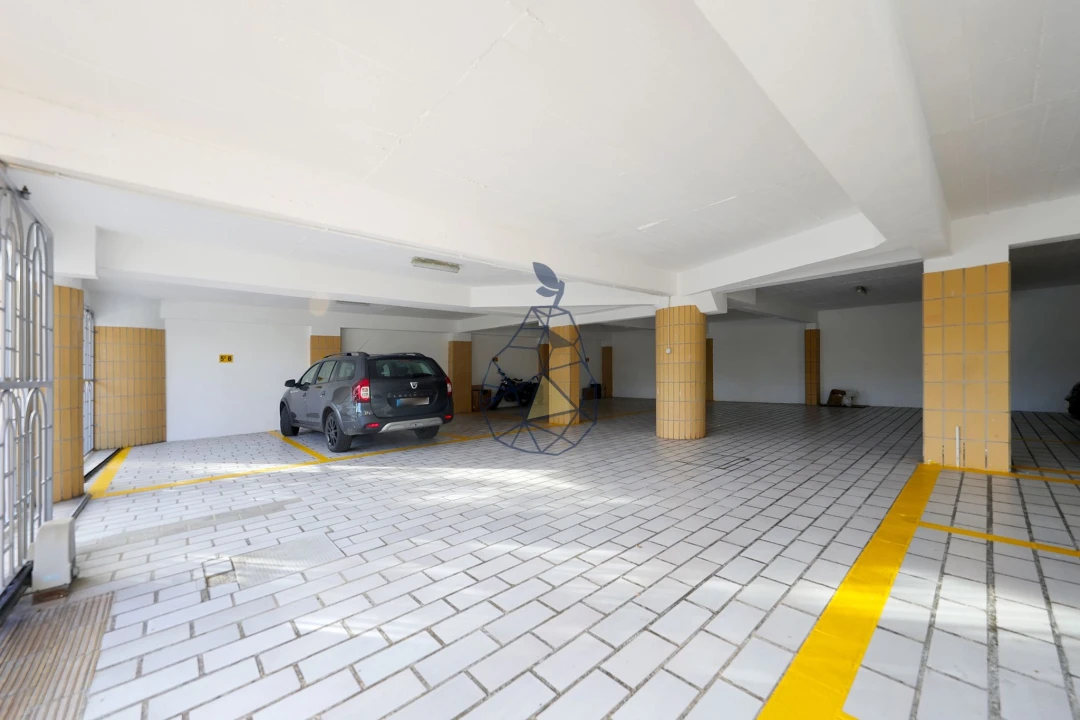 Apartamento T2 para Venda em Portimão Foto 42