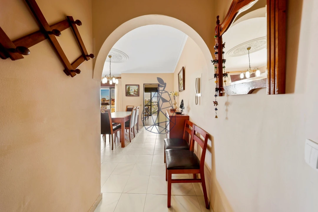 Apartamento T2 para Venda em Portimão Foto 7