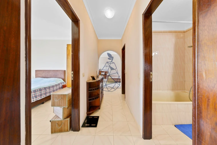 Apartamento T2 para Venda em Portimão Foto 29