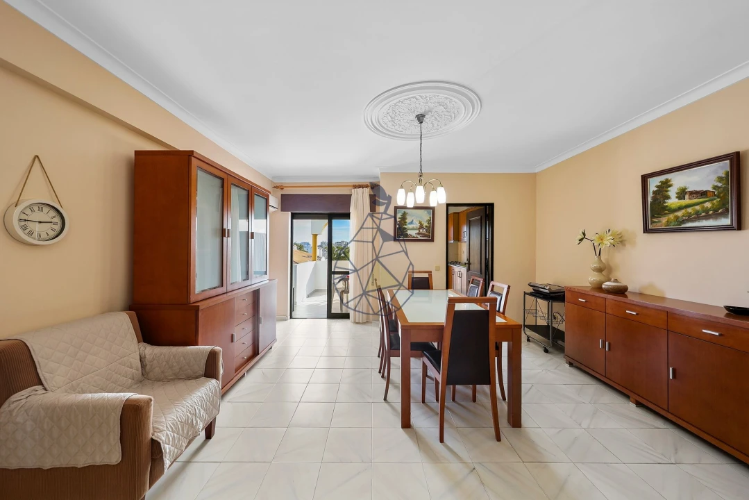 Apartamento T2 para Venda em Portimão Foto 5