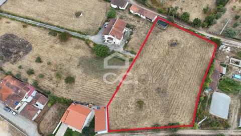 Terreno para Venda em Vilar de Nantes