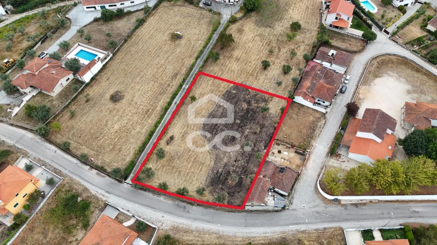 Terreno para Venda em Vilar de Nantes