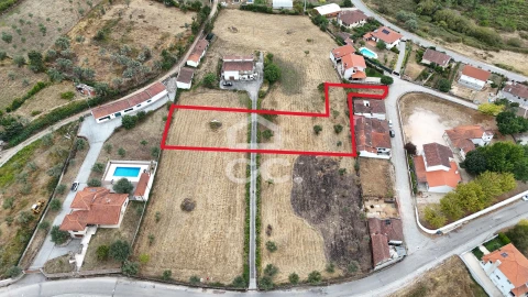 Terreno para Venda em Vilar de Nantes