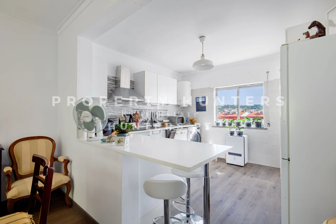Apartamento T1 para Venda em Alcabideche Foto 10