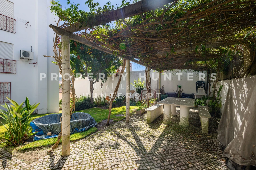 Apartamento T1 para Venda em Alcabideche Foto 28