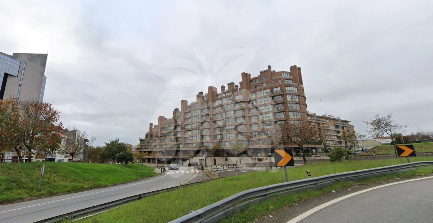 Negócio para Venda em Aldoar, Foz do Douro e Nevogilde Foto 3