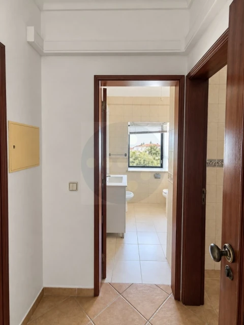 Apartamento T1 para Venda em Abrantes (São Vicente e São João) e Alferrarede