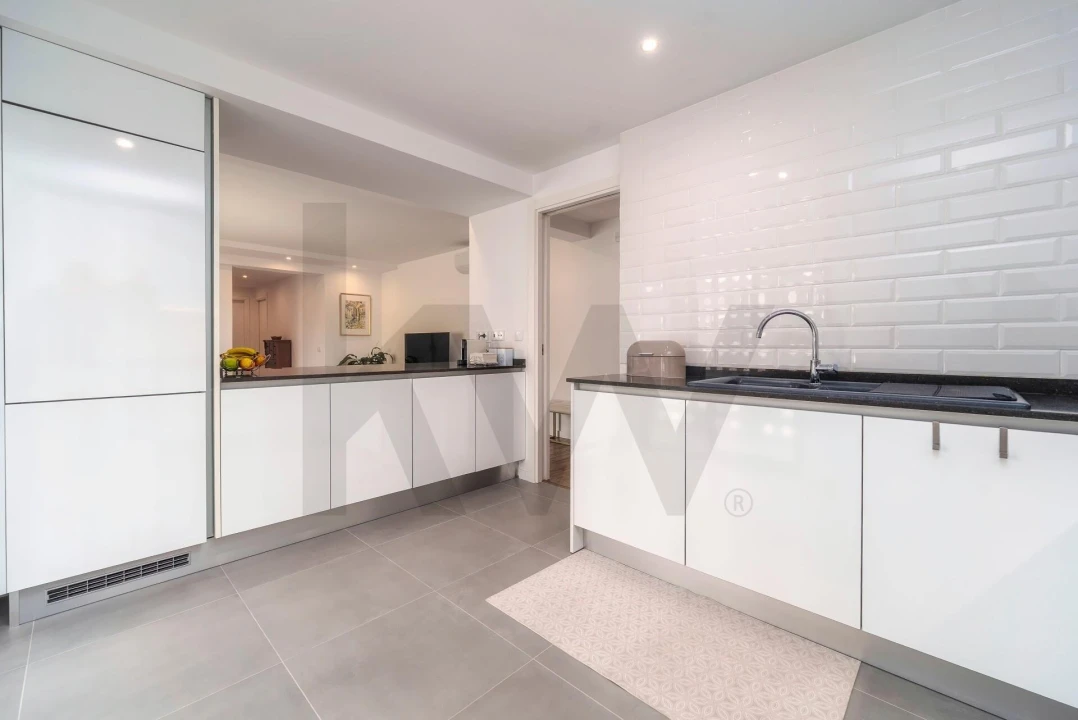 Apartamento T2 para Venda em Olhão Foto 5