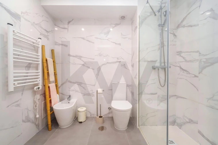 Apartamento T2 para Venda em Olhão Foto 13