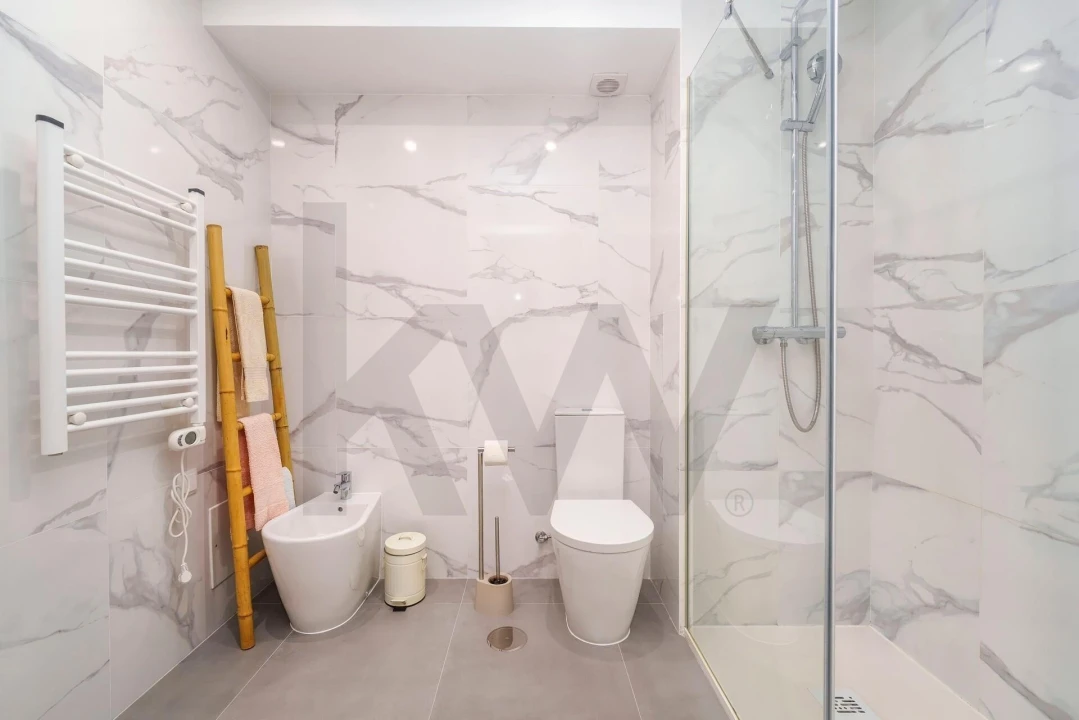 Apartamento T2 para Venda em Olhão Foto 13