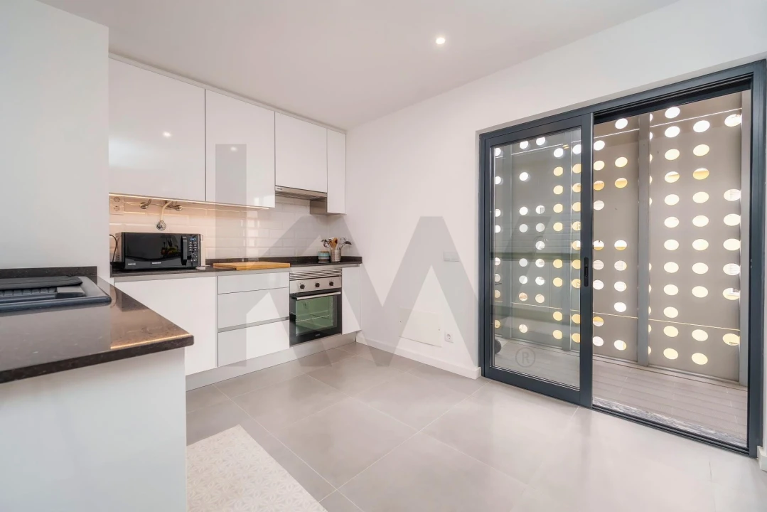 Apartamento T2 para Venda em Olhão Foto 6