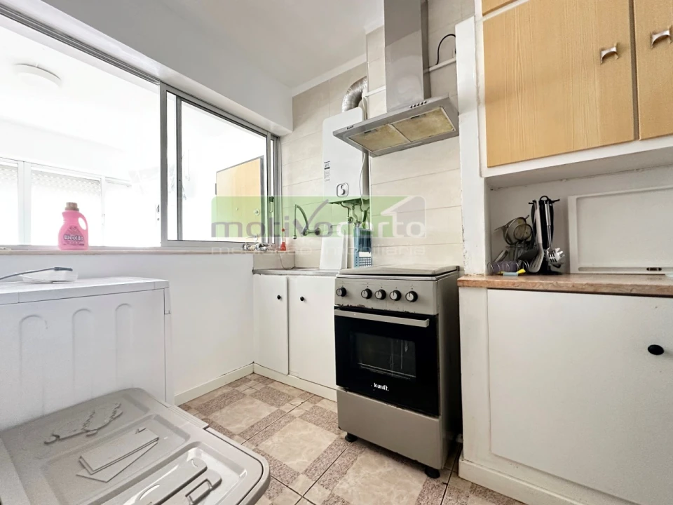 Apartamento T5 para Venda em Marvila Foto 1