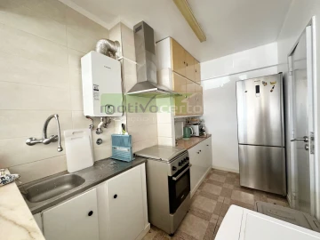 Apartamento T5 para Venda em Marvila