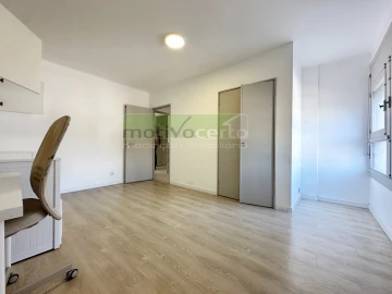 Apartamento T4 para Venda em Marvila