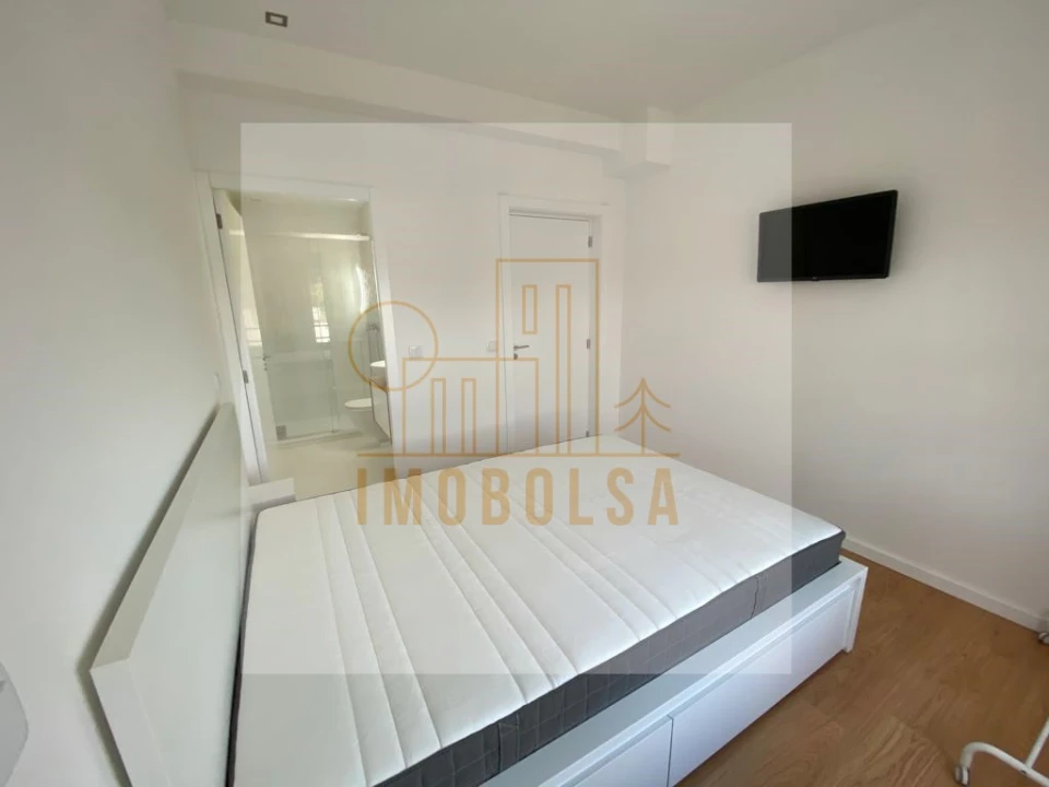 Apartamento T4 para Venda em Vila Nova de Famalicão e Calendário Foto 2