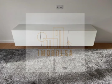 Apartamento T4 para Venda em Vila Nova de Famalicão e Calendário