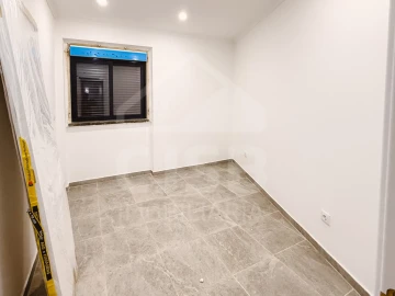 Apartamento T3 para Venda em Benavente