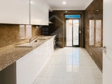 Apartamento T3 para Venda em Benavente