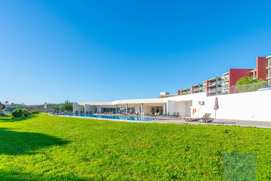Apartamento T3 para Venda em Mexilhoeira Grande Foto 39