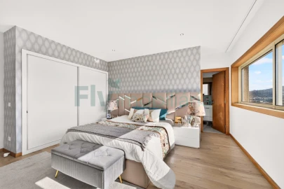 Moradia T3 para Venda em Infias