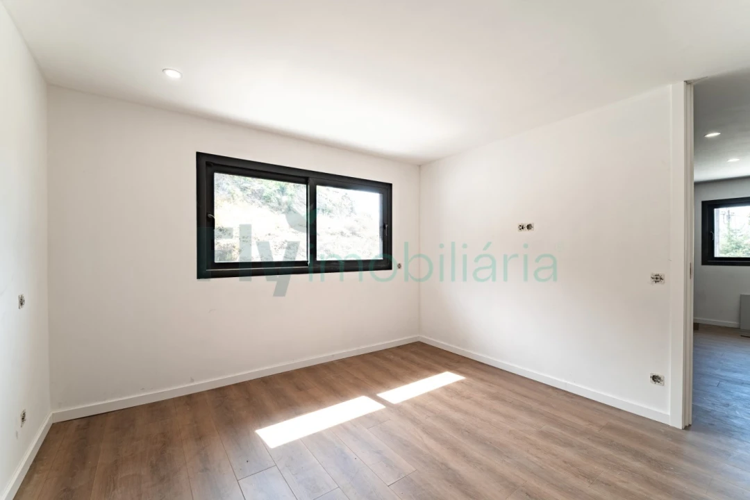 Moradia T1 para Venda em Caldas de Vizela (São Miguel e São João) Foto 32