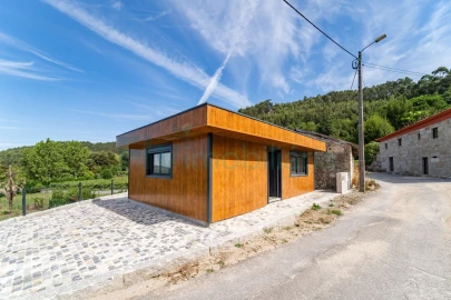 Moradia T1 para Venda em Caldas de Vizela (São Miguel e São João)