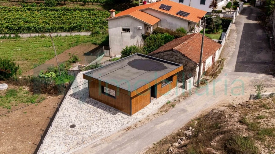 Moradia T1 para Venda em Caldas de Vizela (São Miguel e São João)