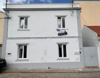 Moradia T2 para Venda em Caparica e Trafaria
