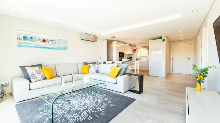 Apartamento T1 para para venda em Almancil