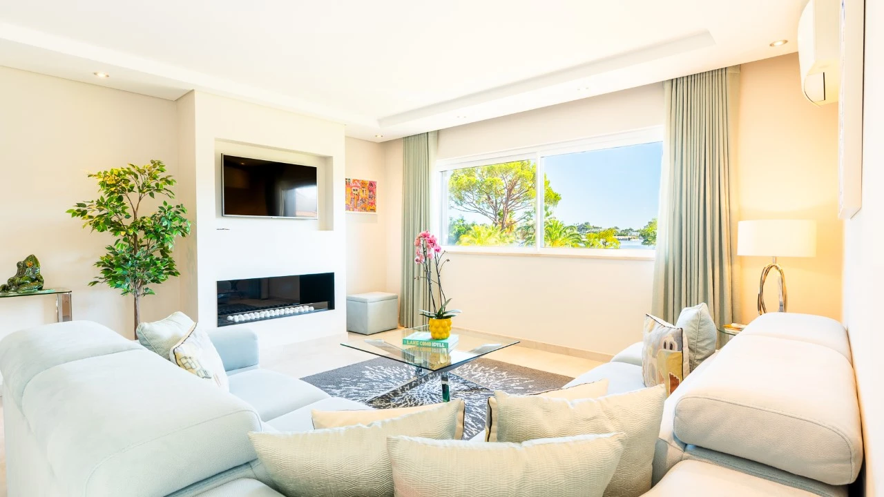 Apartamento T2 para para venda em Almancil Foto 4