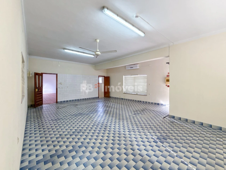 Moradia T2 para Venda em Vila Nova da Barquinha Foto 28