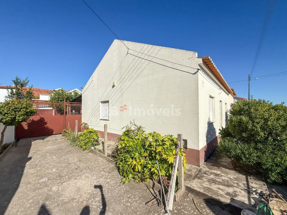 Moradia T2 para Venda em Vila Nova da Barquinha Foto 50