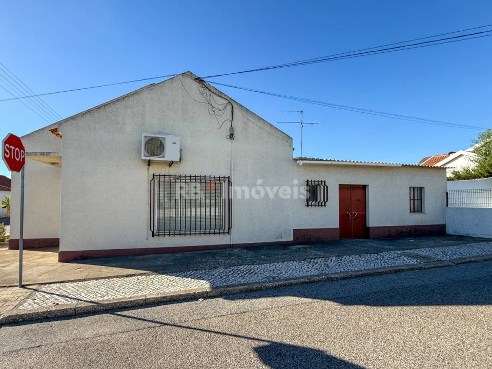 Moradia T2 para Venda em Vila Nova da Barquinha Foto 52