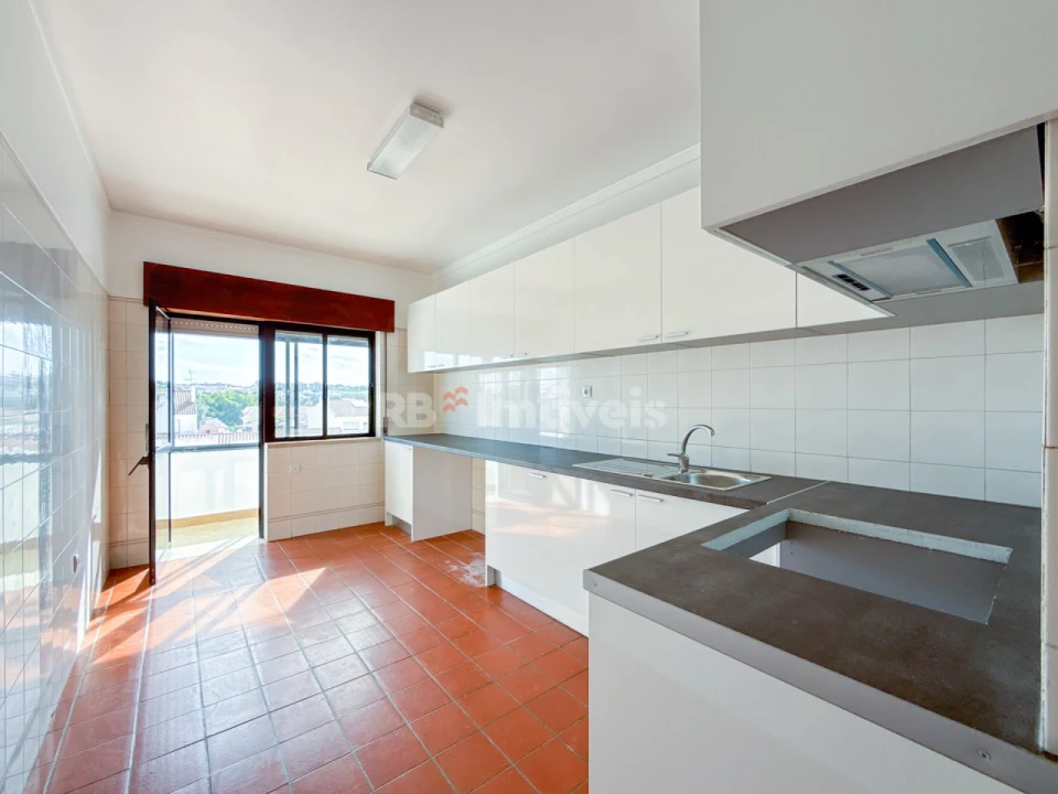 Apartamento T3 para Venda em Torres Novas (São Pedro), Lapas e Ribeira Branca Foto 2