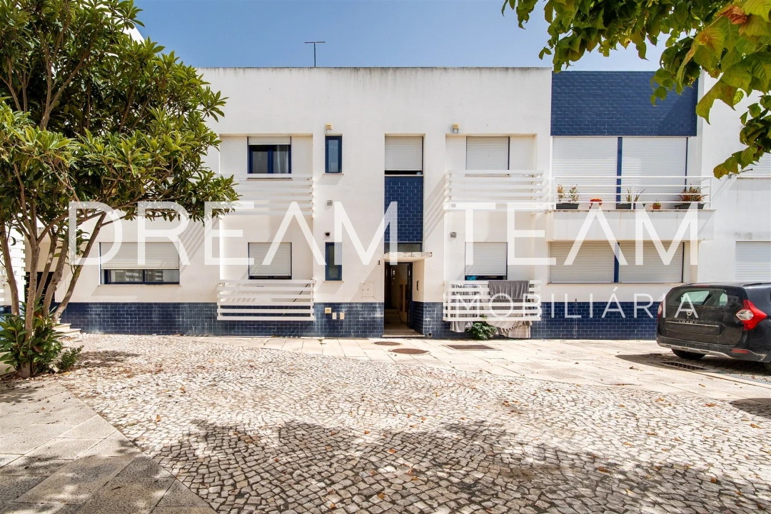 Apartamento T2 para Venda em Grândola e Santa Margarida da Serra Foto 25