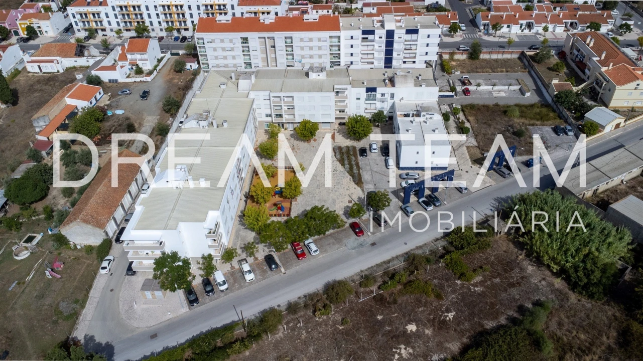 Apartamento T2 para Venda em Grândola e Santa Margarida da Serra Foto 19