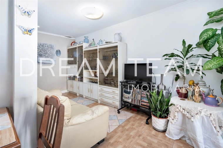 Apartamento T4 para Venda em Baixa da Banheira e Vale da Amoreira Foto 9