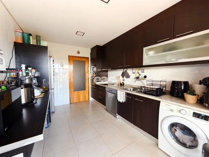 Apartamento T3 para Venda em Macieira da Maia Foto 14