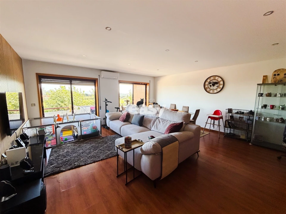 Apartamento T3 para Venda em Macieira da Maia Foto 38