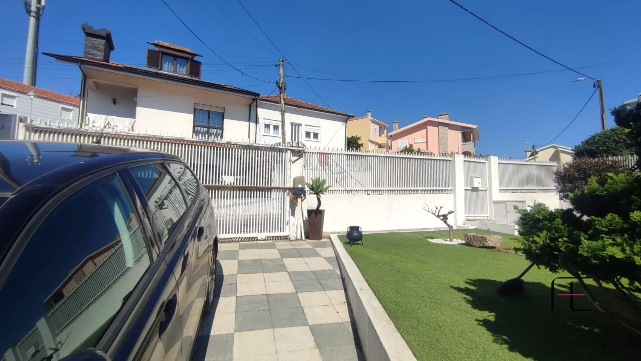 Moradia T3 para Venda em Gondomar (São Cosme), Valbom e Jovim Foto 71