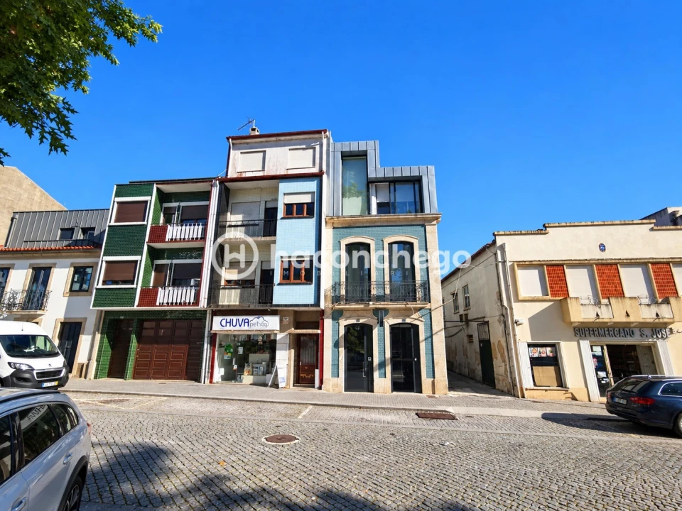Apartamento T2 para Venda em Barcelos, V.Boa, V.Frescainha Foto 1